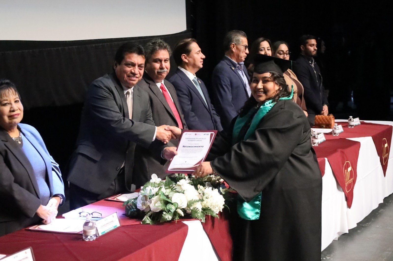 Entrega Universidad Tecnológica De Nuevo Laredo Nueva Generación De Profesionistas A Tamaulipas 8312