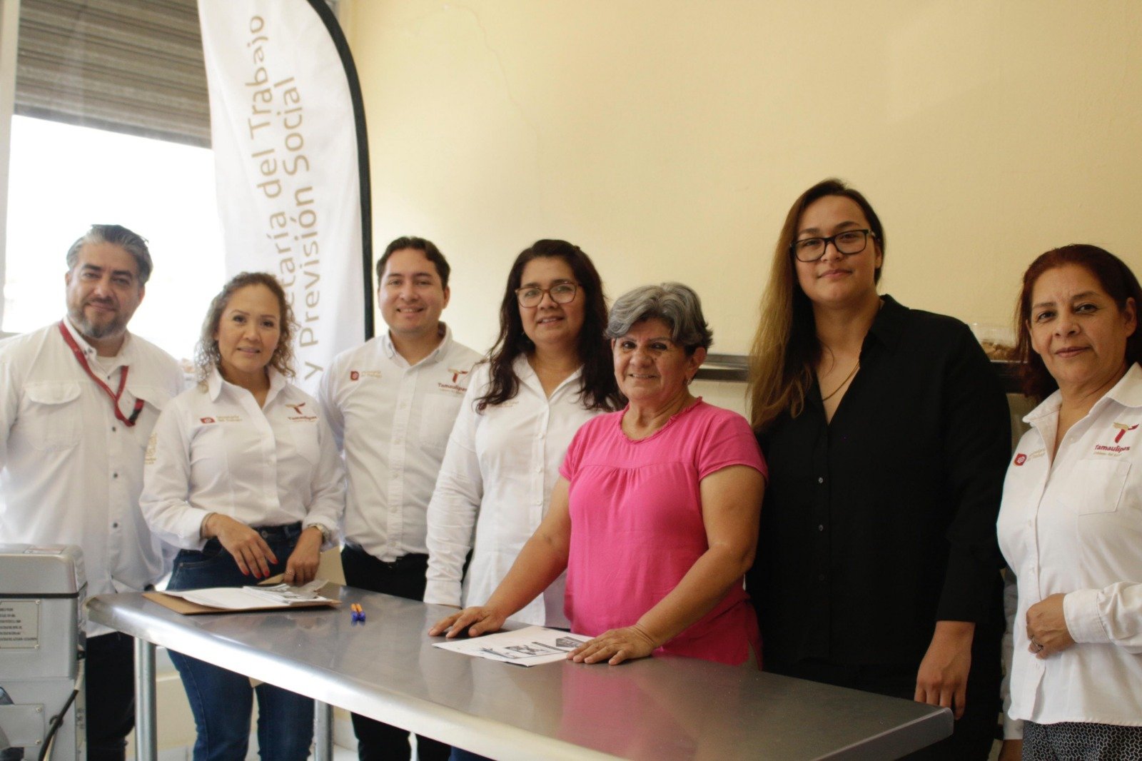 Impulsa STPS Tamaulipas autoempleo con entrega de equipo a negocios ...